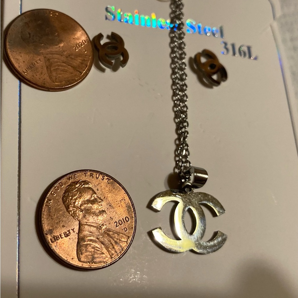 Gold Stainless Steel Necklace and Earring Set - Picture 3 of 3